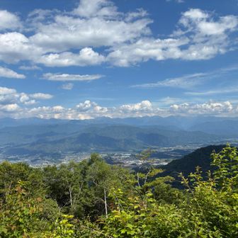 下界は夏に近づいてます。この辺は暑かったです。
