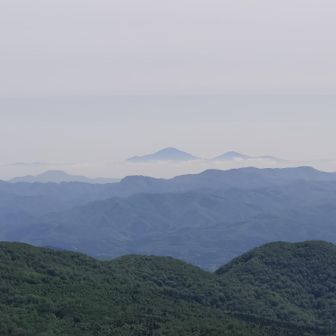 早池峰山