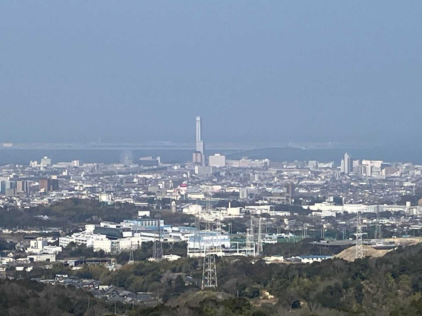 りんくうタウン　ゲートタワービル

✈️関空✈️霞んでます👎