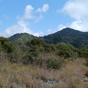 妙見山と足立山