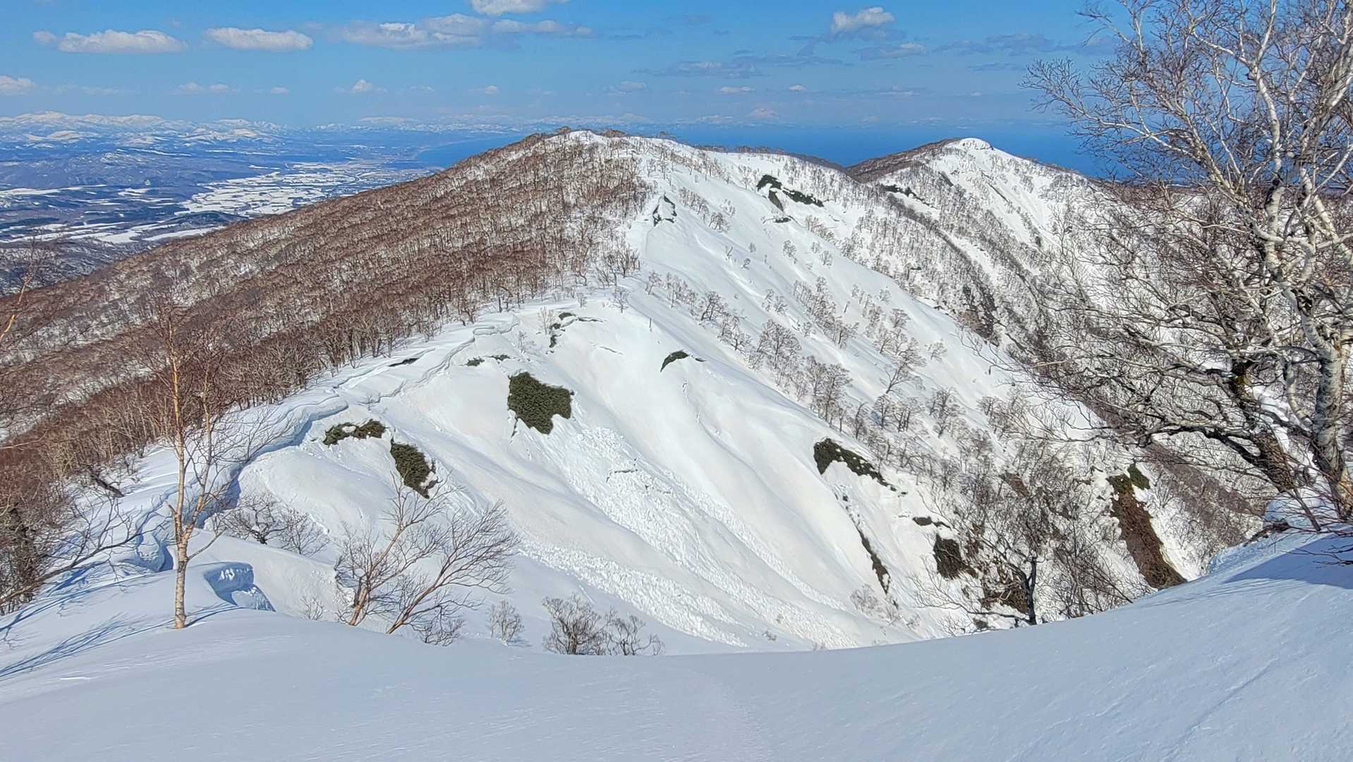 おーおー😎崩れとる崩れとる❗
