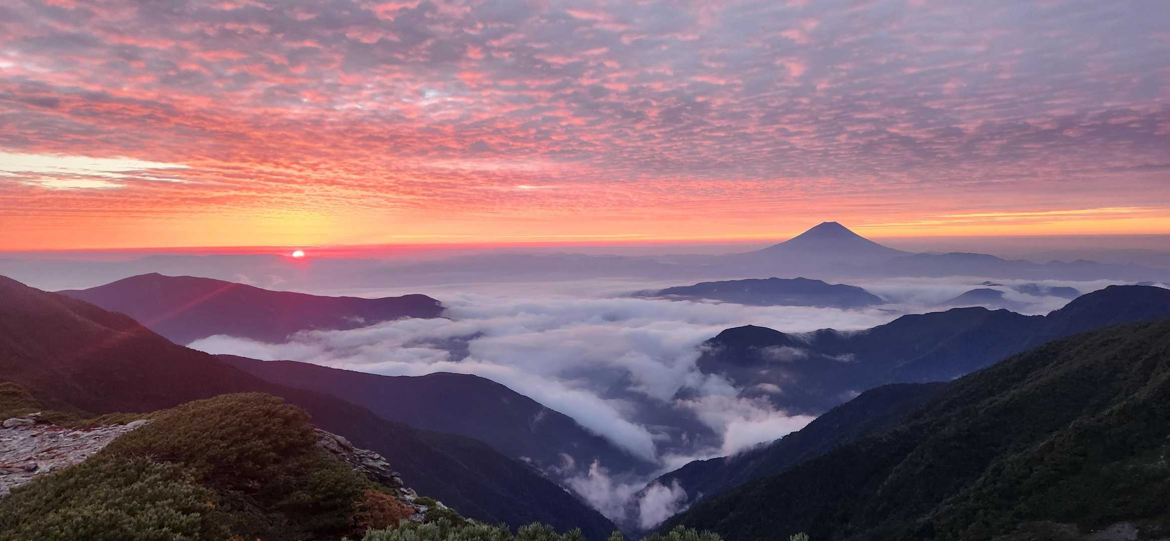 広河原登山口-北岳-中白根山-間ノ岳 周回コースの写真