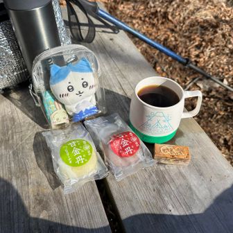 富山の甘金丹と神奈川のクルミッ子のコラボレーション