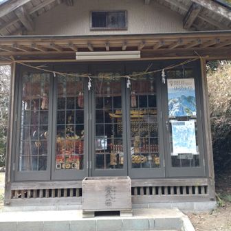 お神輿が納められていました。