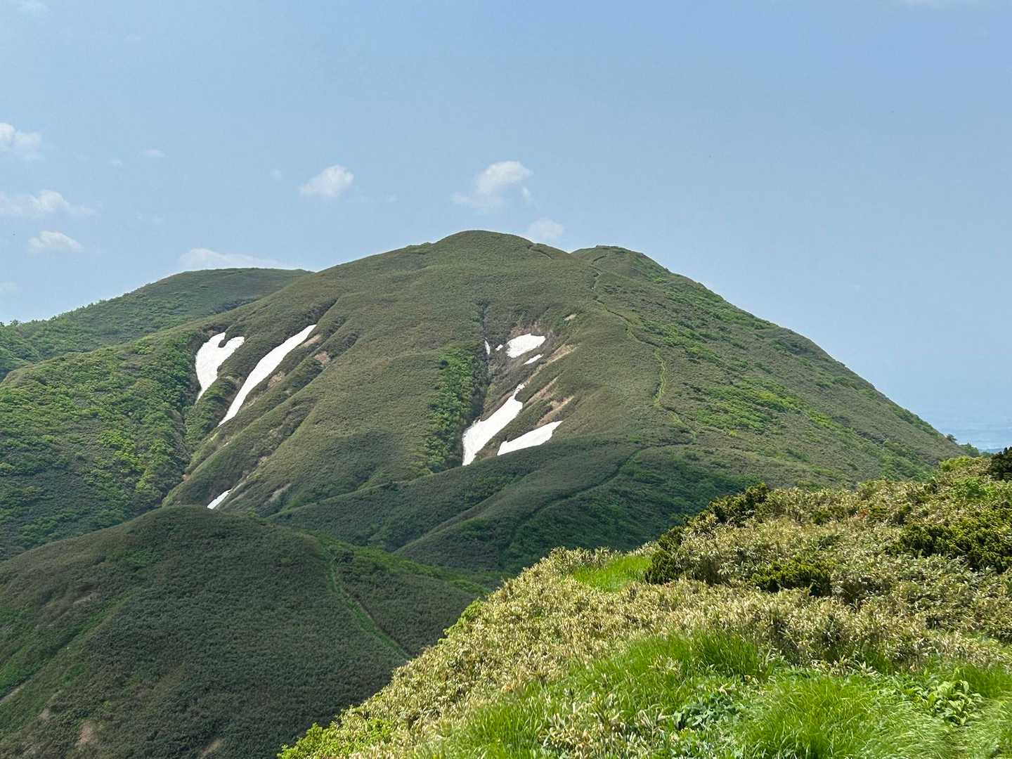登山道くっきり