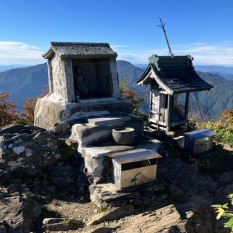 男山山頂