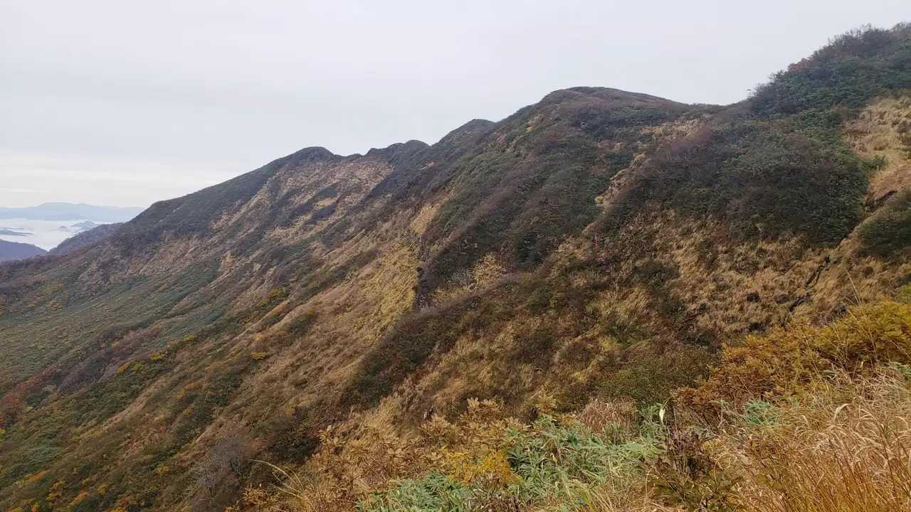 守門岳の写真