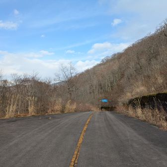 秋ノ宮まで11㎞　近いようで歩くには遠い