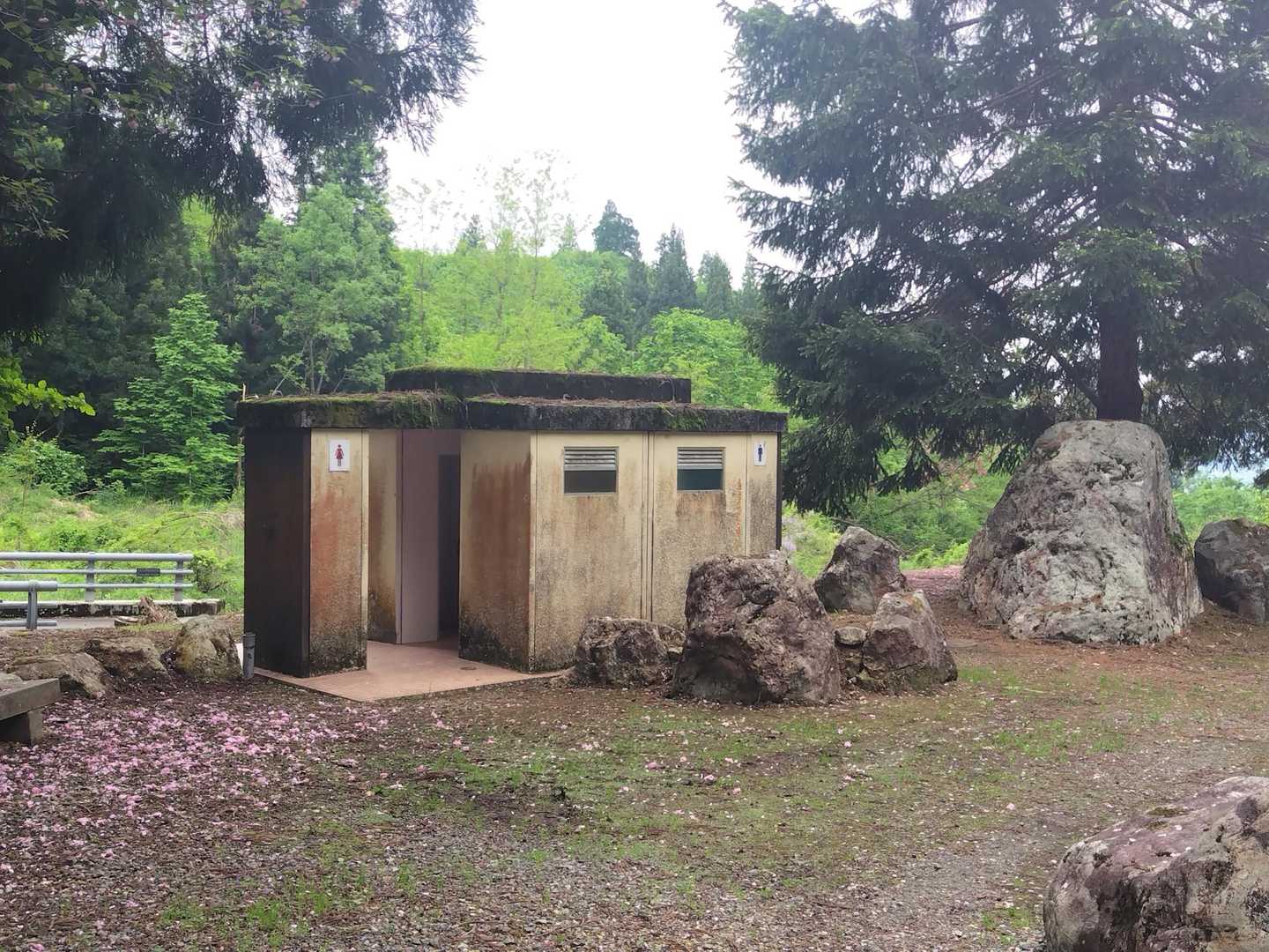 トイレもある