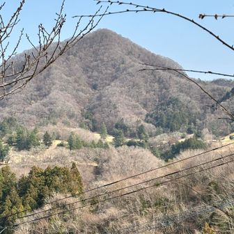 最初に登った石砂山が見えました