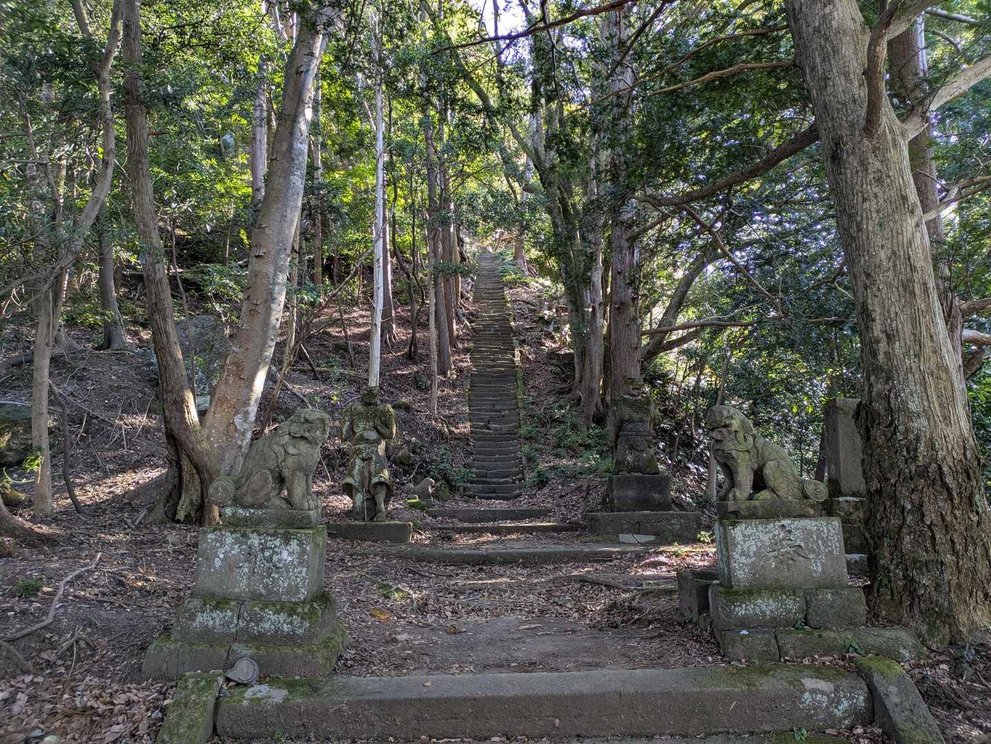 石射太郎山登山口-石射太郎-高宕観音堂 往復コースの写真