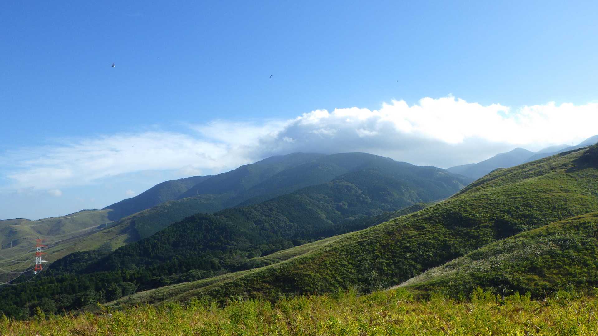俵山は雲がかかっていた