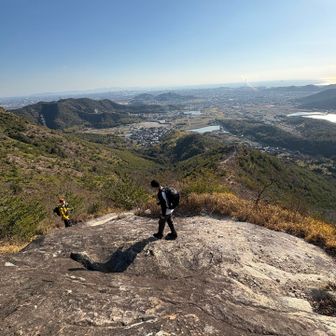 高御位山山頂を目の前にしてまた下山w