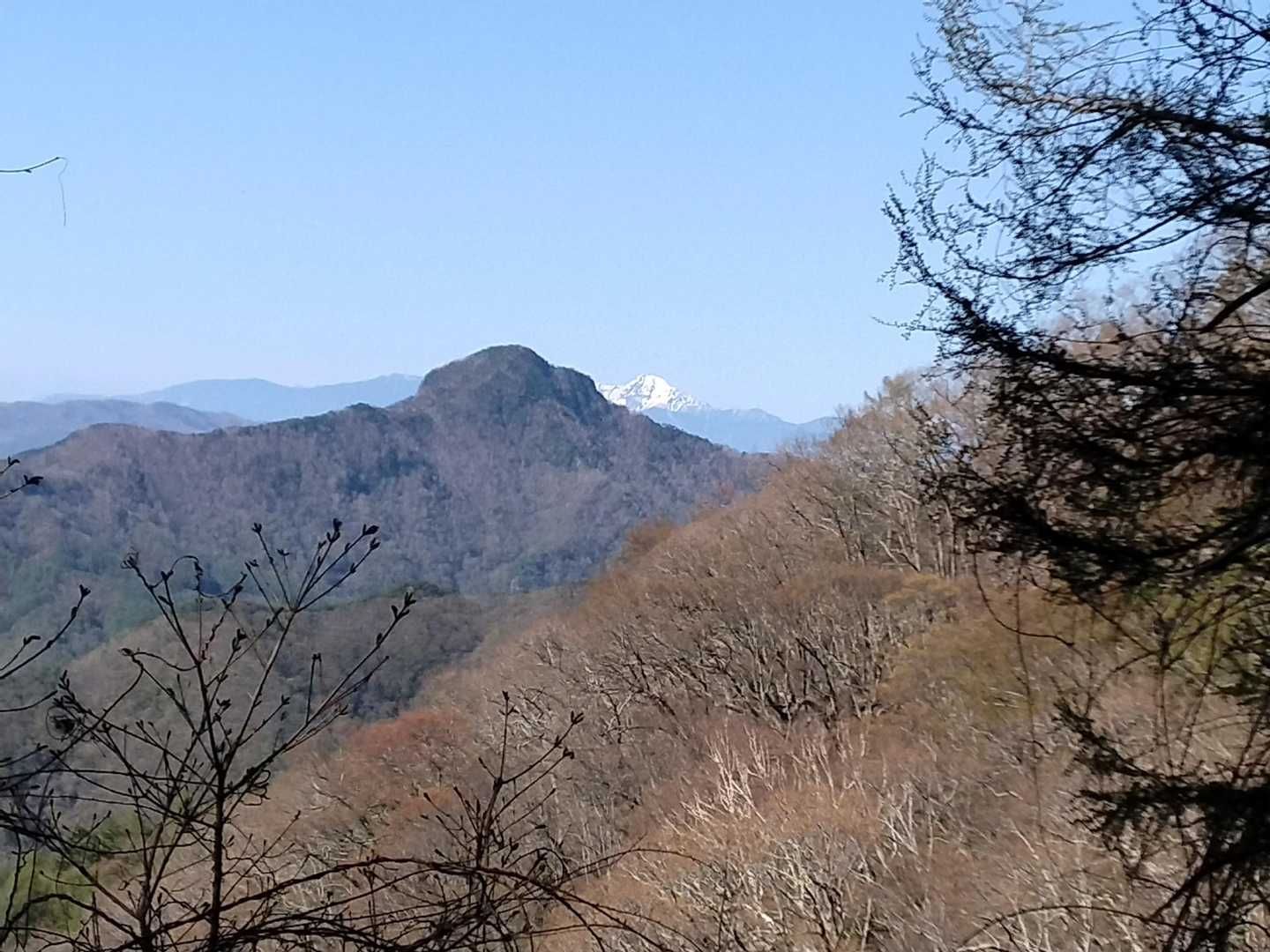 おぉーぉ🤩
景色によろこび~
ちょっと寄り道しちゃいます
どこかって・・