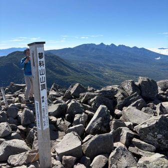 前回は赤岳からこっちを見たんだな⛰️