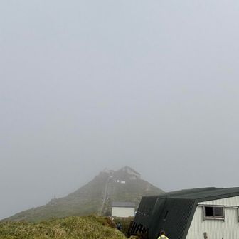 ガースー