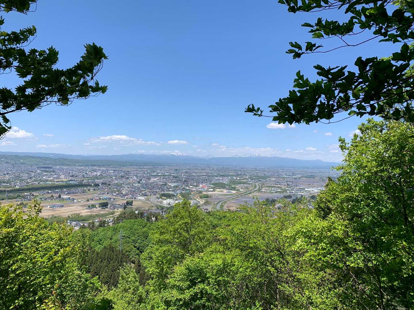 途中朝日連峰が見えました👀