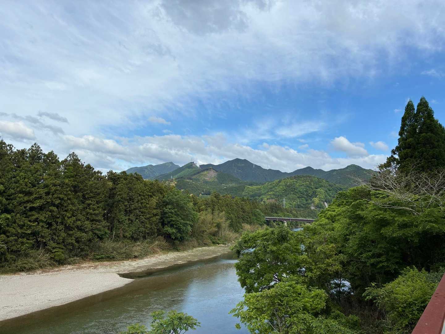 櫛田川沿いを歩きます🚶