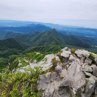 烏ヶ山、蒜山