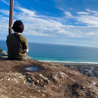 落ちやんよーに😅
岩の上は独り占めです