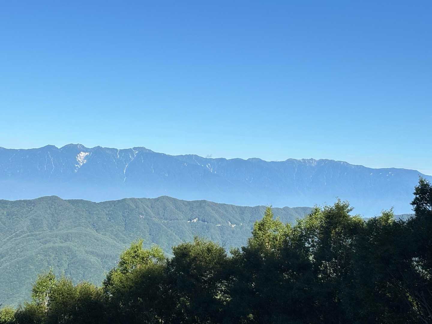 左側の展望が開けてます⛰️
空木岳、木曽駒かな😊