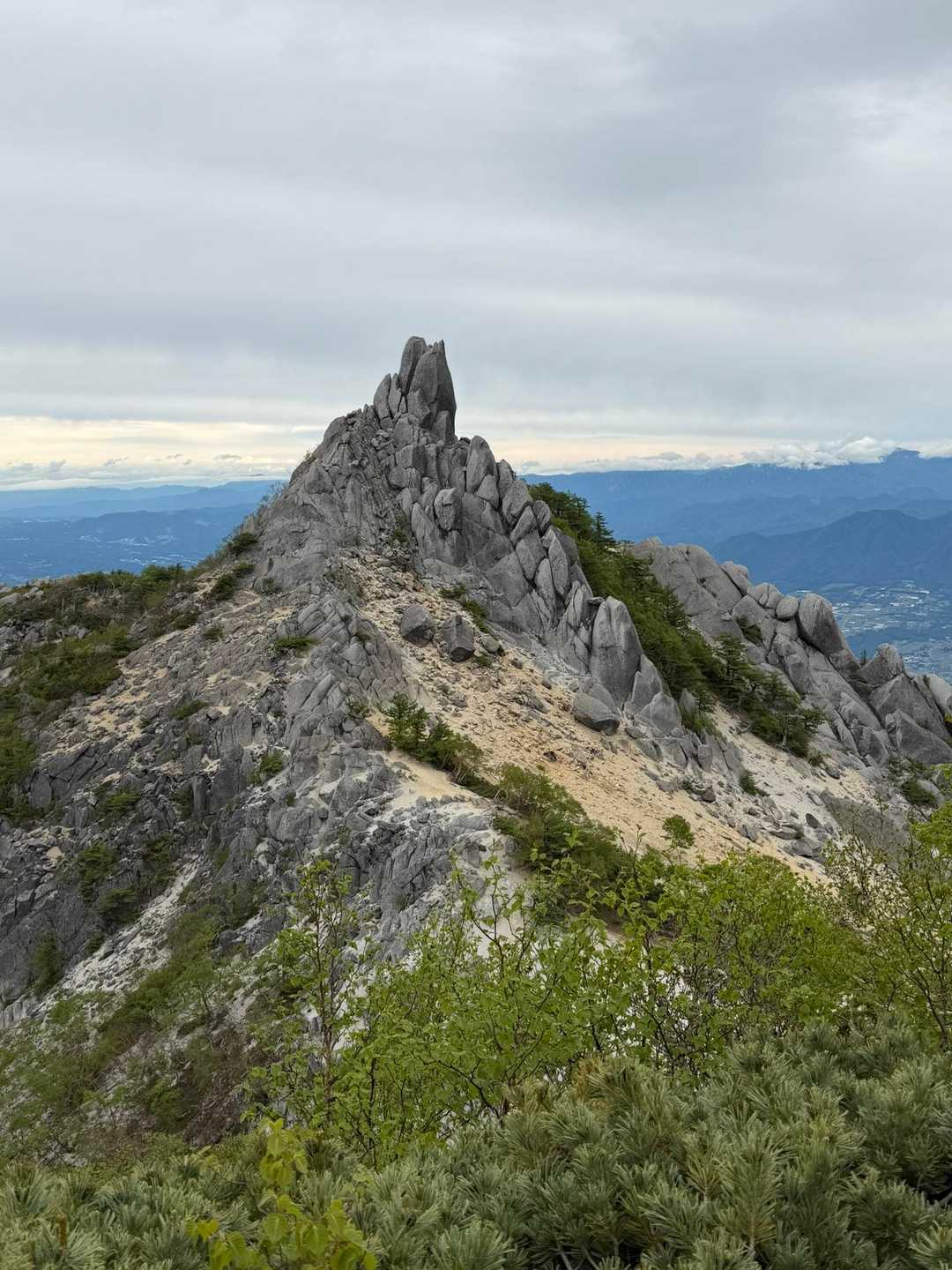 鳳凰三山🐦‍🔥テント泊⛺️[1日目] / Triceratopsの登山データ