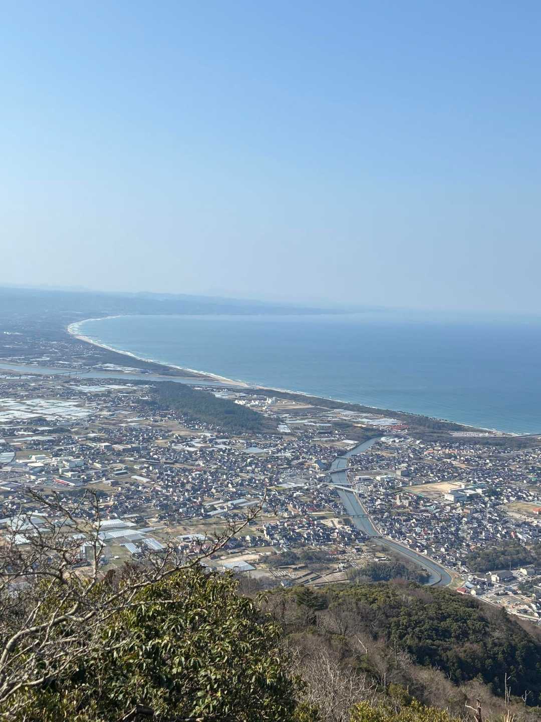 弓ヶ浜がすごくキレイ✨
大山から見るより大きく見える笑笑