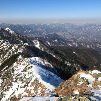 燧ヶ岳方面
その奥も晴れてるみたい