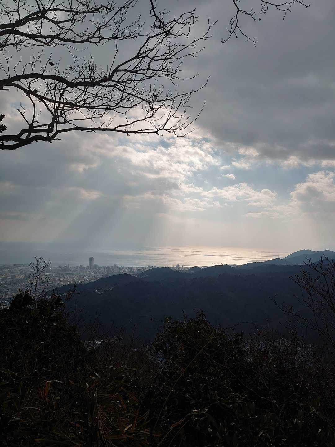 高取山より須磨海岸方面