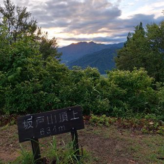 夏至の日の霊峰に一礼して下山
