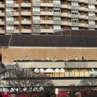 宝塚劇場があり