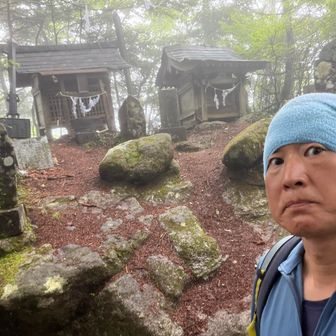 顔死んでr 何で変顔？