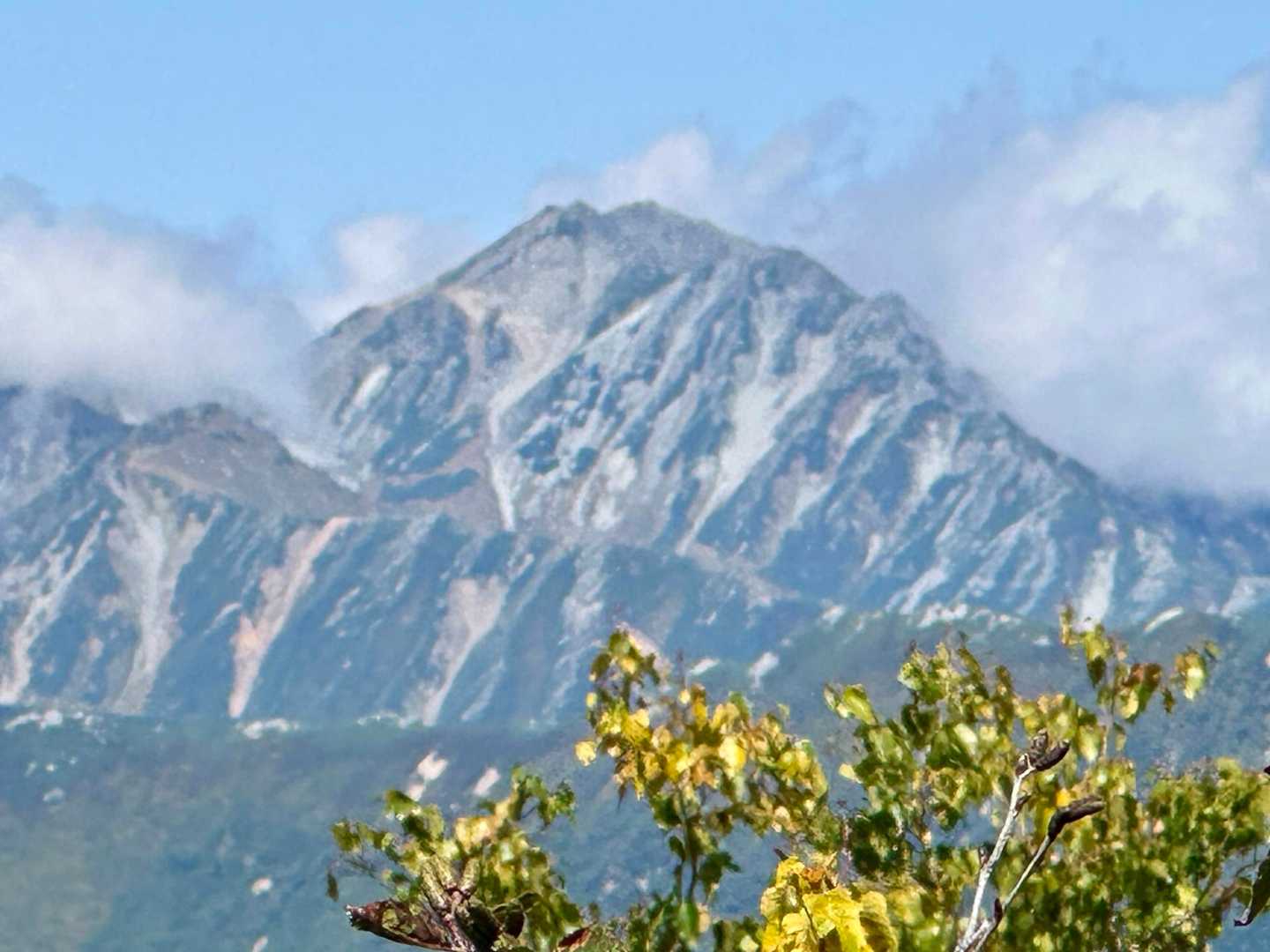 薬師岳登山口-五光岩ベンチ-アラスカ庭園-スイス庭園-祖父 縦走コースの写真