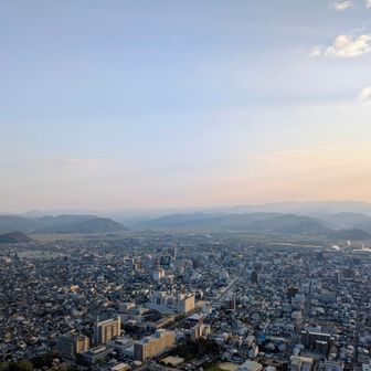 鳥取市内を一望して