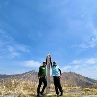 絶景だけどここはピークハントしに来ただけ笑