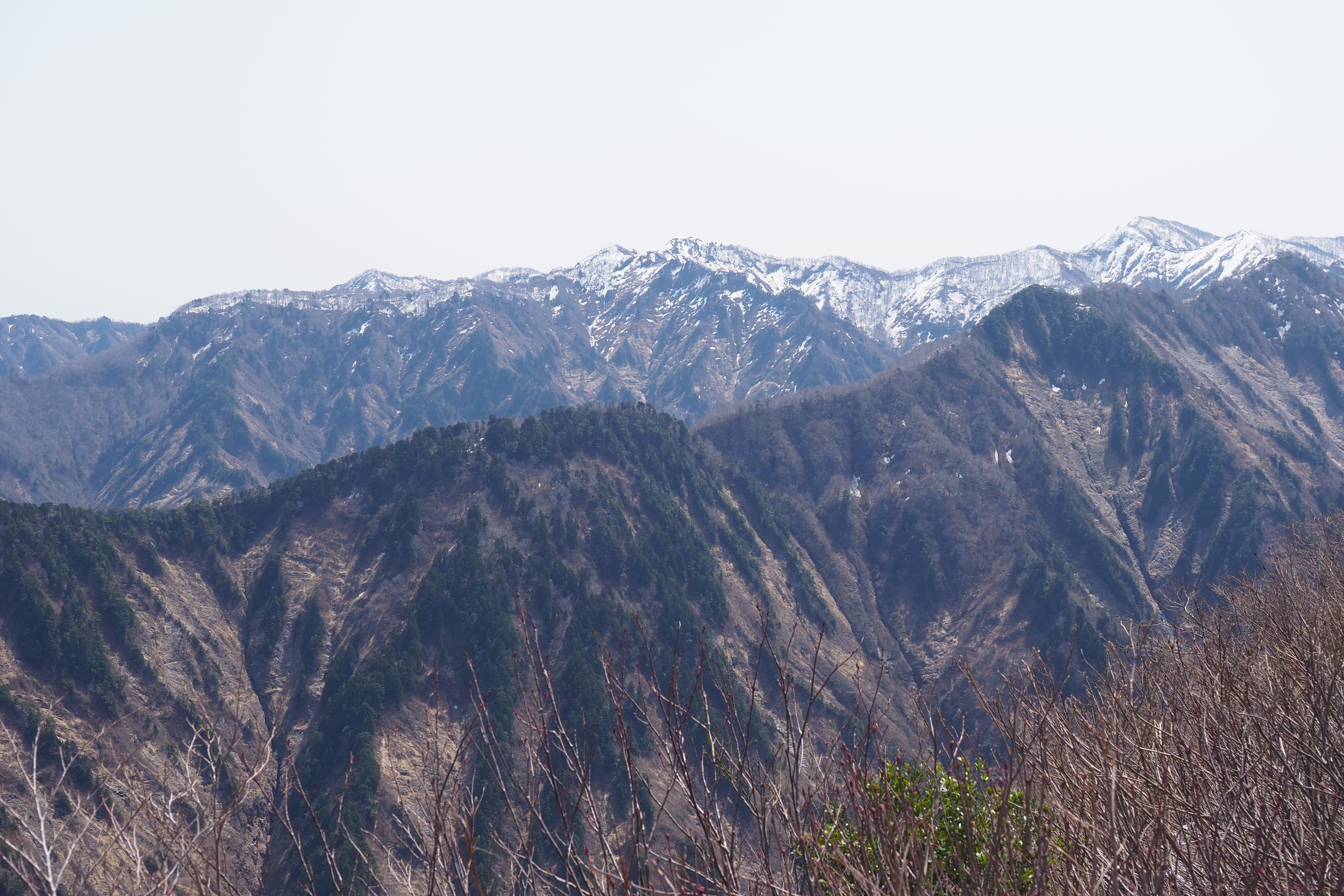 木六山・銀次郎山 中央銀次郎 右銀太郎 左七郎平