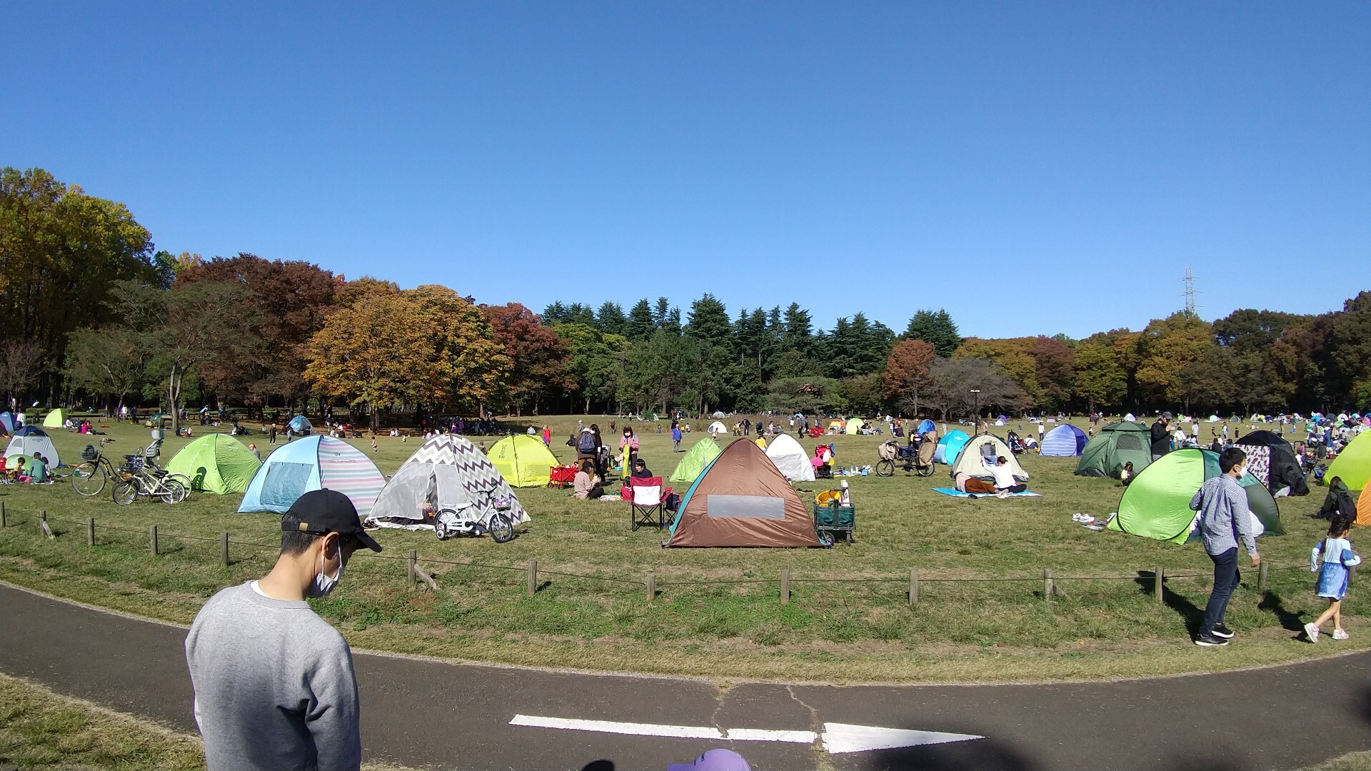 小金井公園は涸沢みたいなテント村 Hanakojiriさんのモーメント Yamap ヤマップ