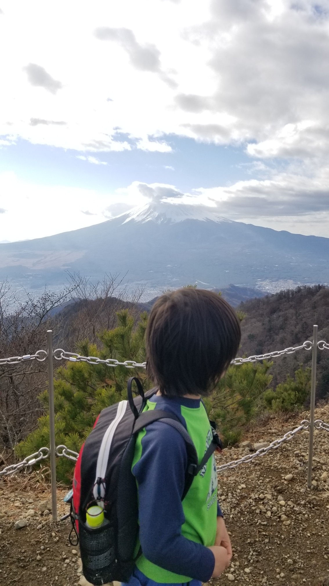 三ツ峠山 カチカチ山ロープウェイまで Netemateさんの三ッ峠山 本社ヶ丸 鶴ヶ鳥屋山の活動データ Yamap ヤマップ