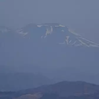 浅間山は大分霞んでいました