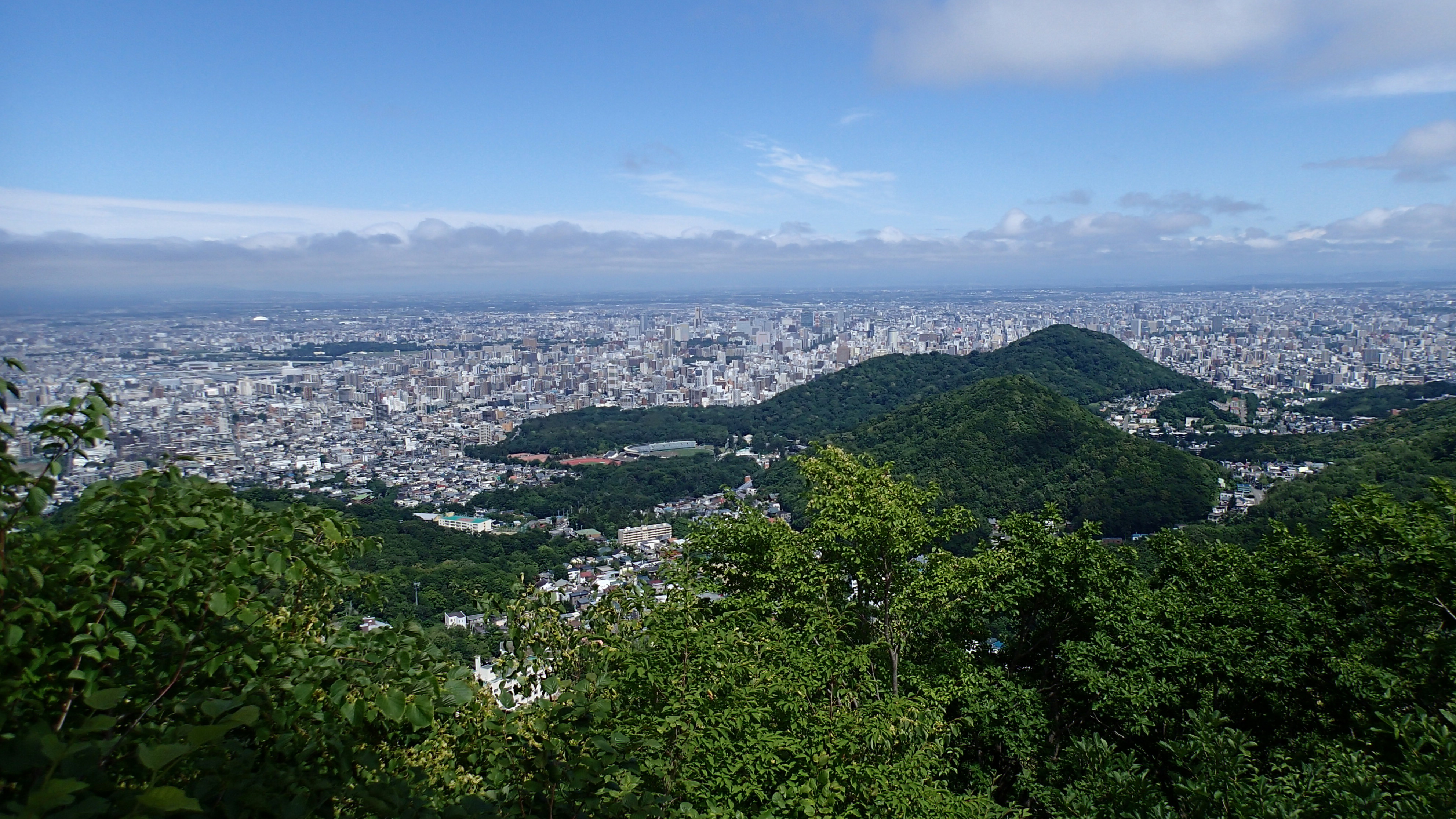 0724 三角山 大倉山 奥三角山 よこして山 奥三角山の直登は結構きついっす Puyopuyoさんの三角山 札幌市 大倉山 円山の活動データ Yamap ヤマップ