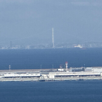 紀泉アルプス・飯盛山・ボンデン山 関空と明石大橋