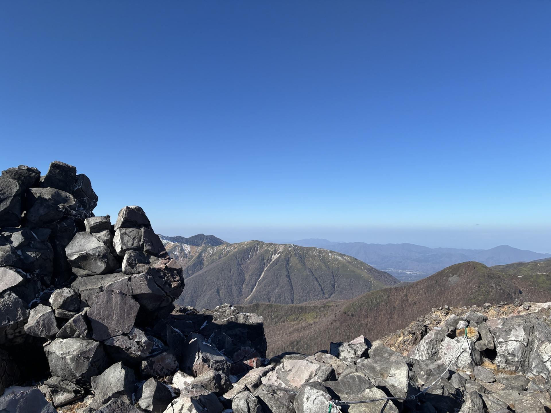 茶臼岳(那須岳) 2025-11-30 / タカヤマさんの茶臼岳（那須岳）・三本槍