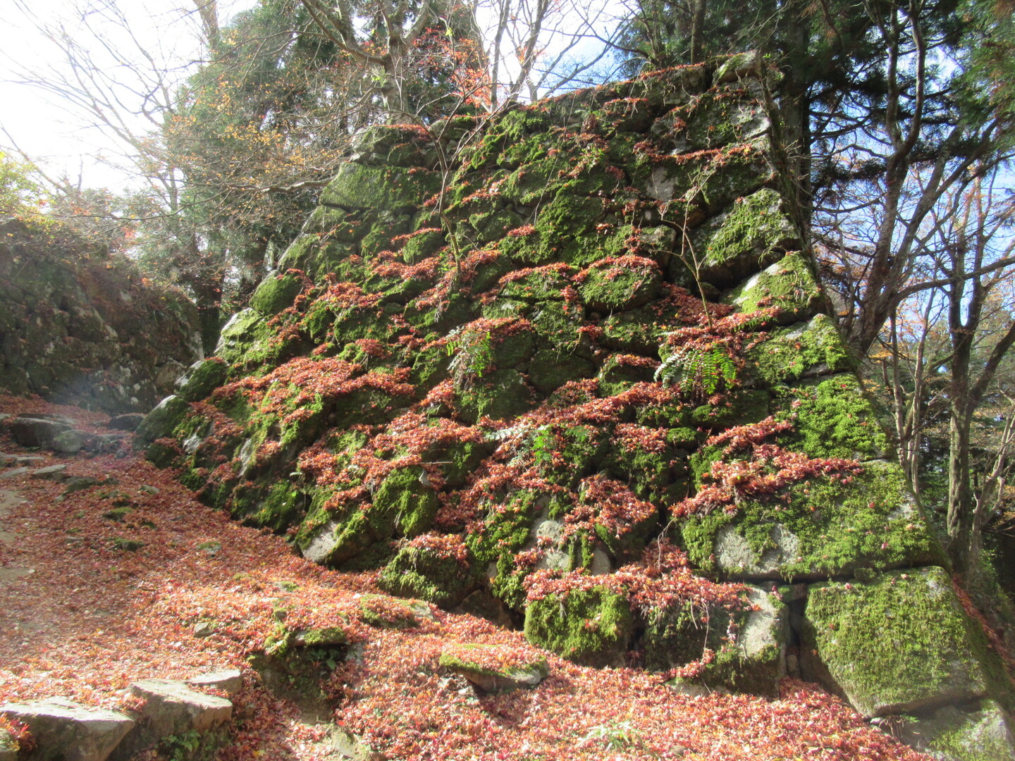 高取山の高取城跡へ / asayanさんの高取山の活動データ YAMAP / ヤマップ