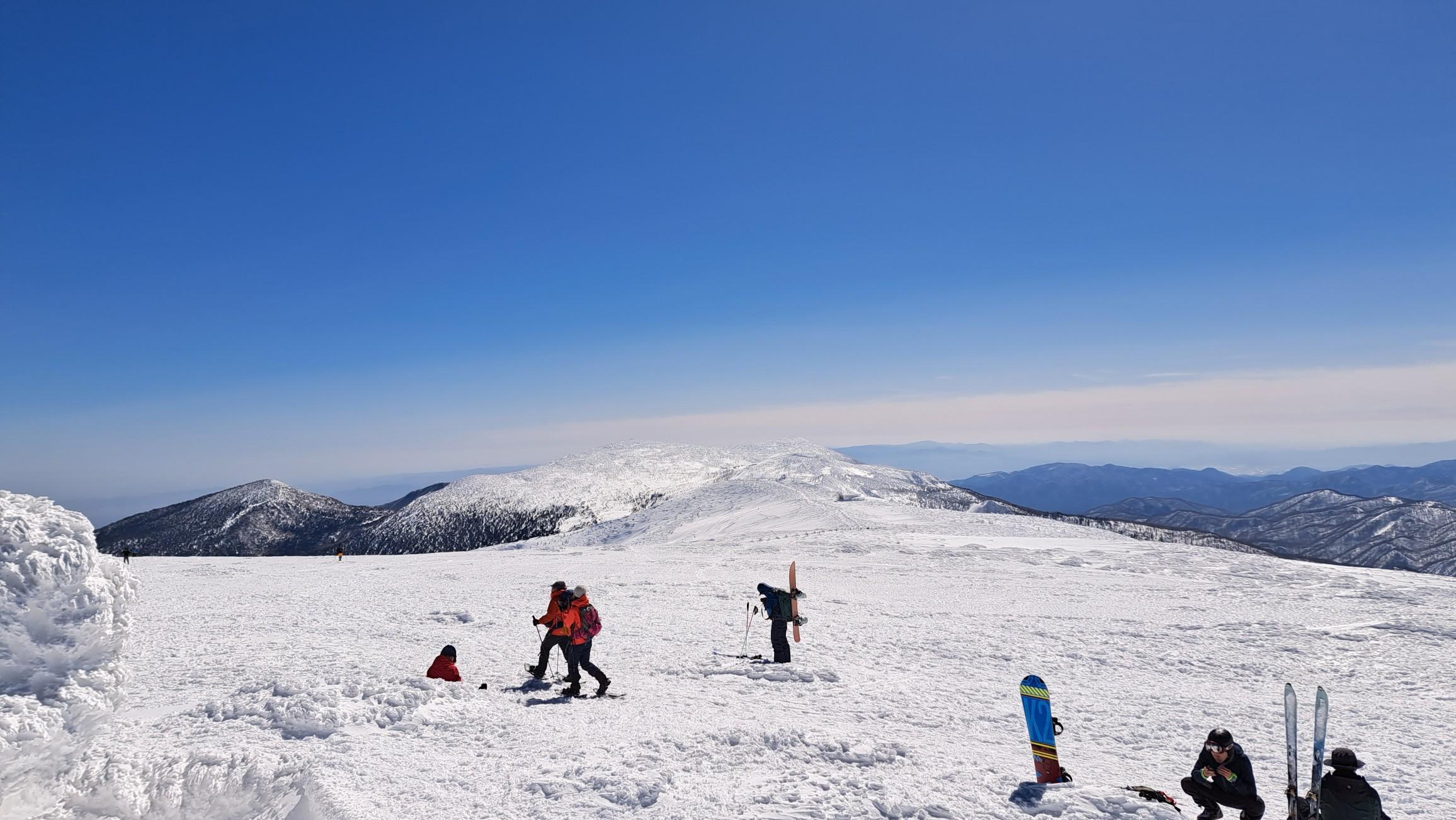 蔵王山・雁戸山・不忘山 ここからお釜を目指します！