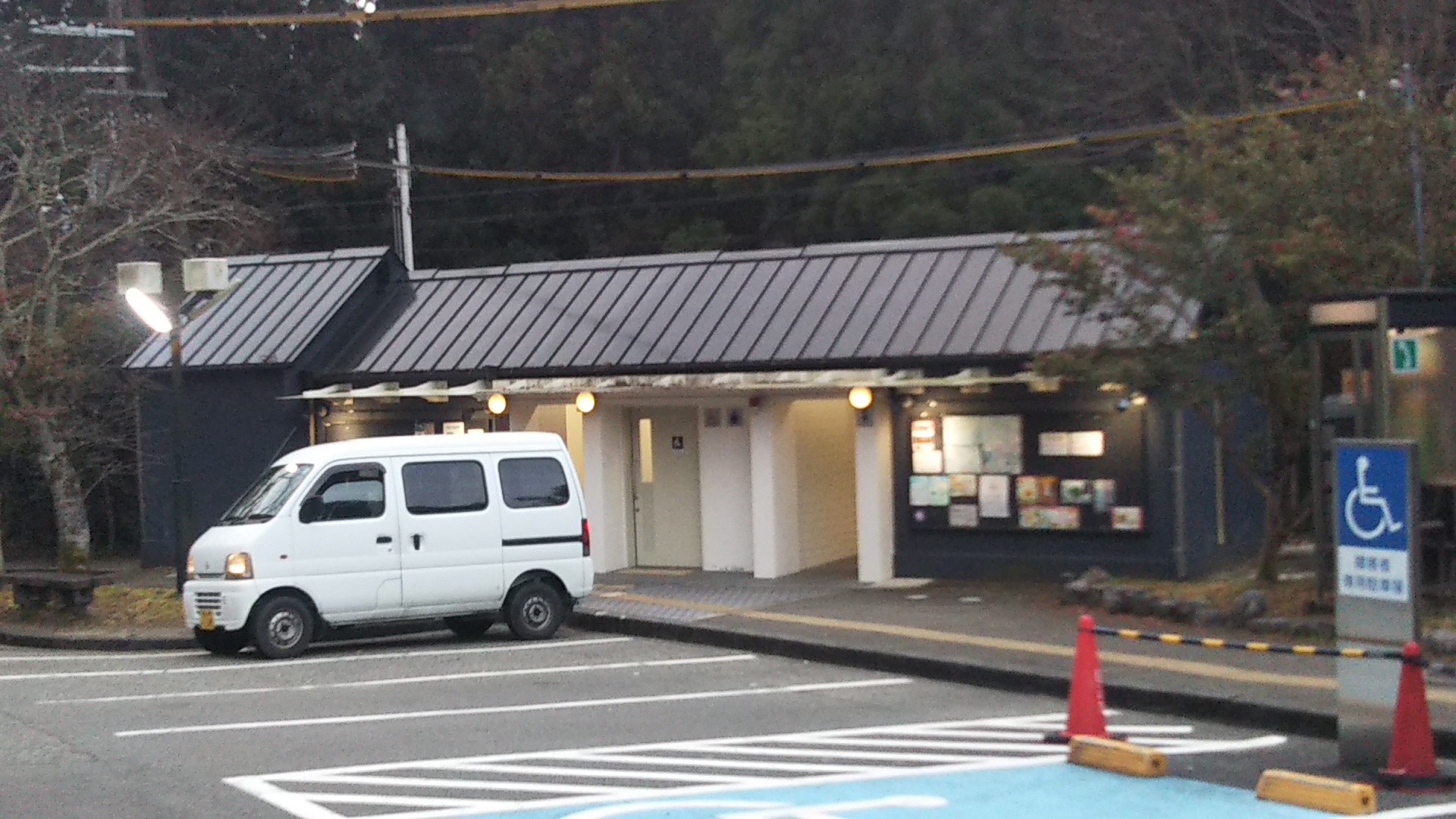 中辺路 滝尻王子 熊野本宮大社 一泊二日 えむけんさんの熊野古道 中辺路 滝尻王子 継桜王子 熊野本宮大社 の活動日記 Yamap ヤマップ