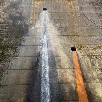 六甲山・長峰山・摩耶山 ホチキス堰堤⑥
いい加減にしてほしい