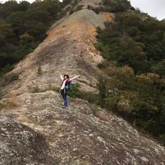 小野アルプス縦走 紅山の岩場登り tomoさんの小野アルプス 紅山 惣山 の活動データ yamap ヤマップ