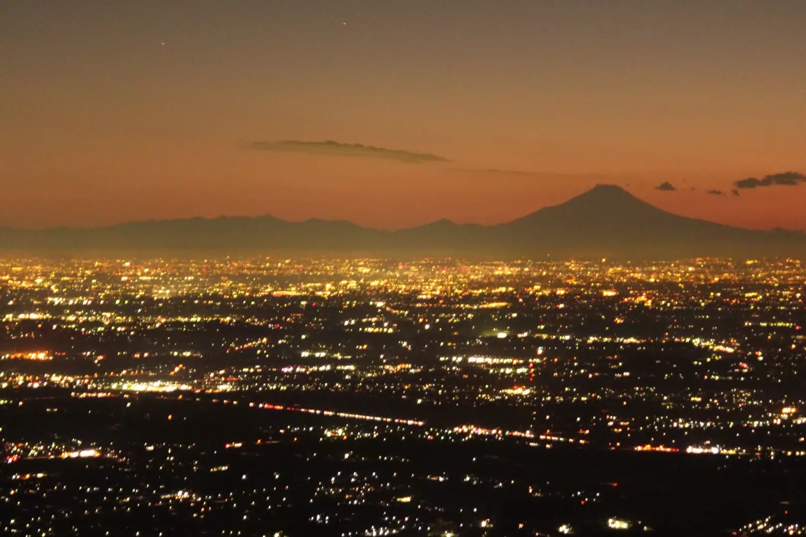 筑波山からの夕焼けと夜景 荘衛さんの筑波山の活動データ Yamap ヤマップ
