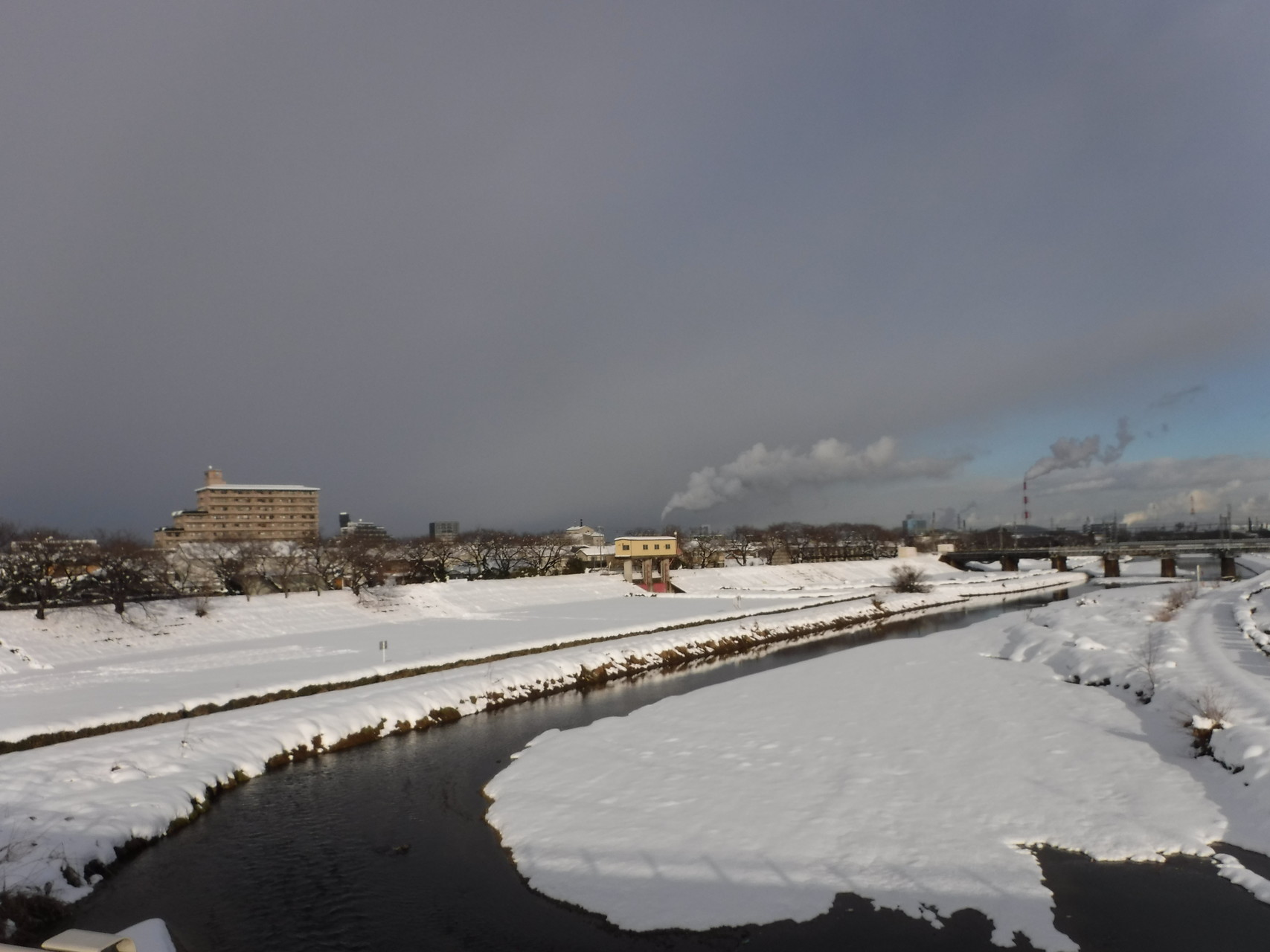 四日市は雪国 ２１年ぶりの大雪 まのちゃんさんの四日市市の活動データ Yamap ヤマップ