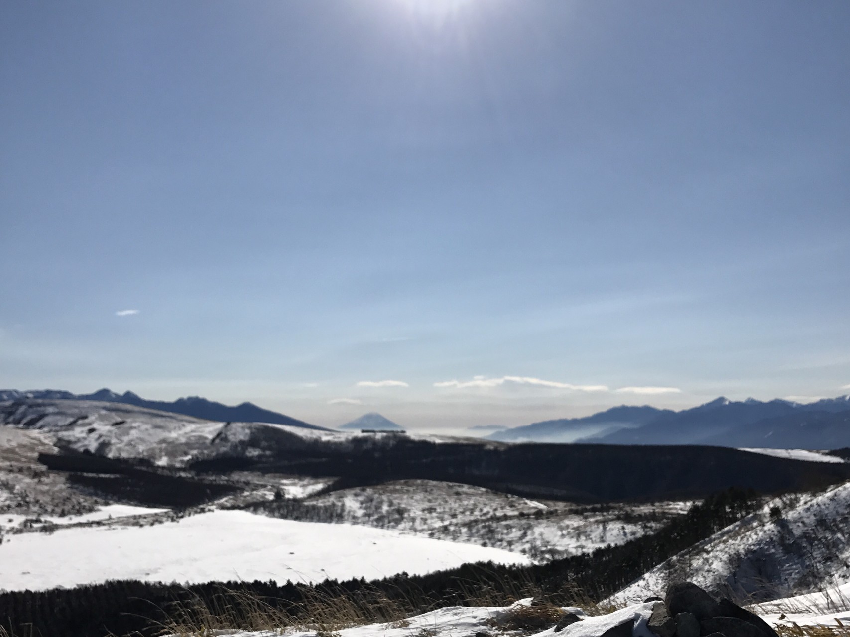 霧ヶ峰高原八島湿原から鷲ヶ峰 青と白の絶景散歩 八ヶ岳ようちゃんさんの霧ヶ峰 車山 大笹峰の活動データ Yamap ヤマップ